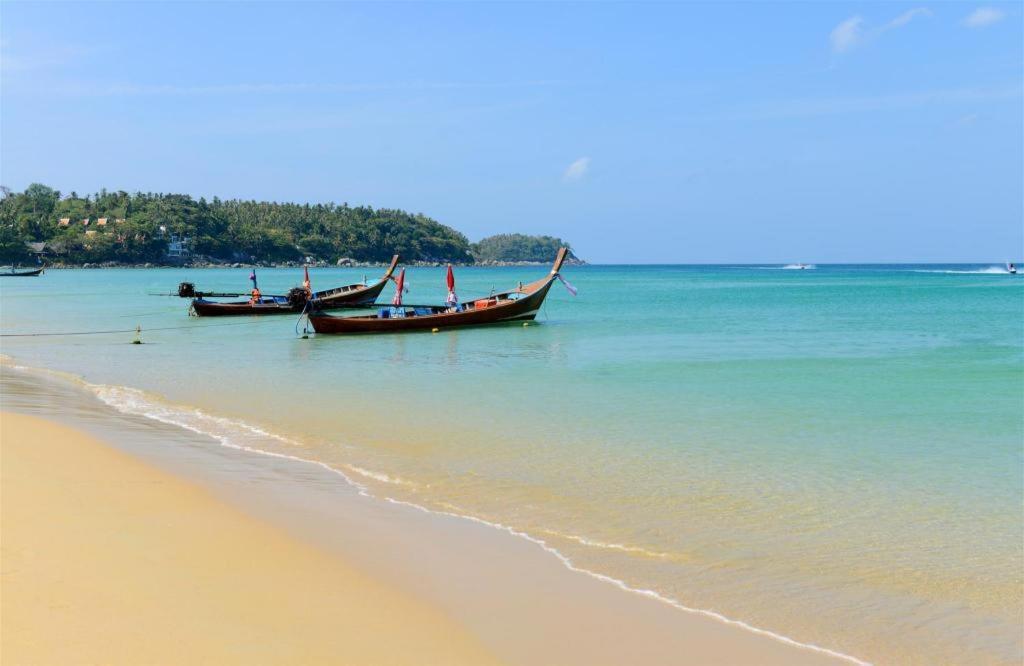 Hotel Oyo 343 Wanna Marine Patong Exterior foto
