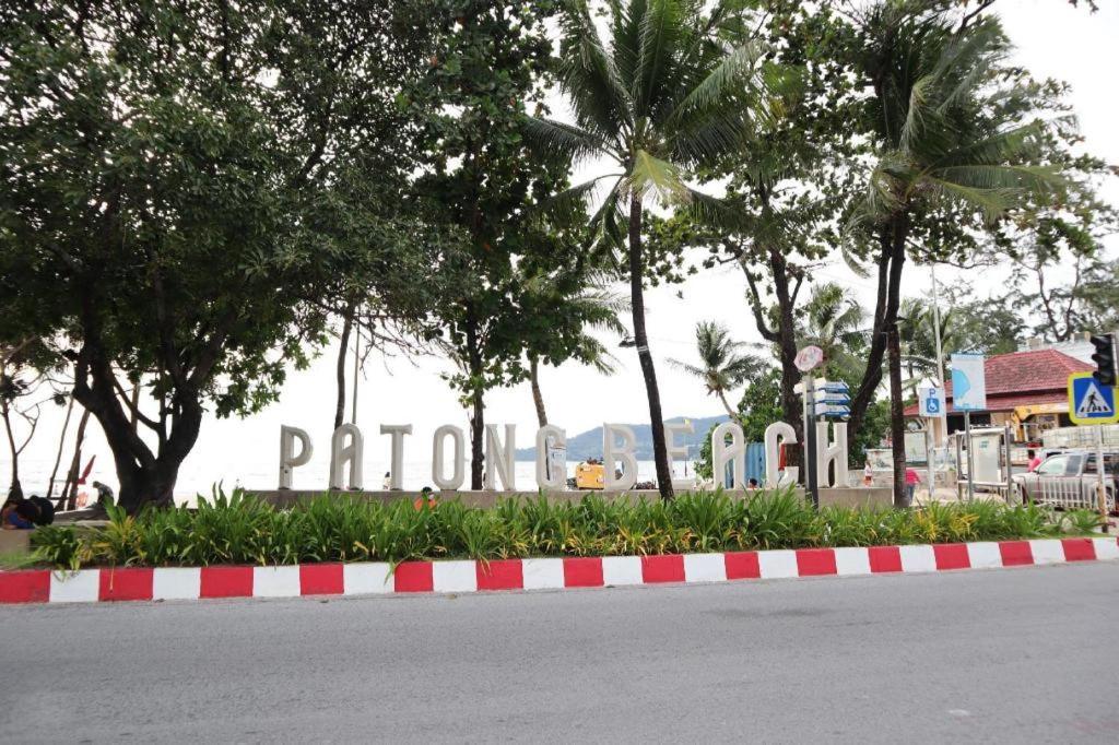 Hotel Oyo 343 Wanna Marine Patong Exterior foto