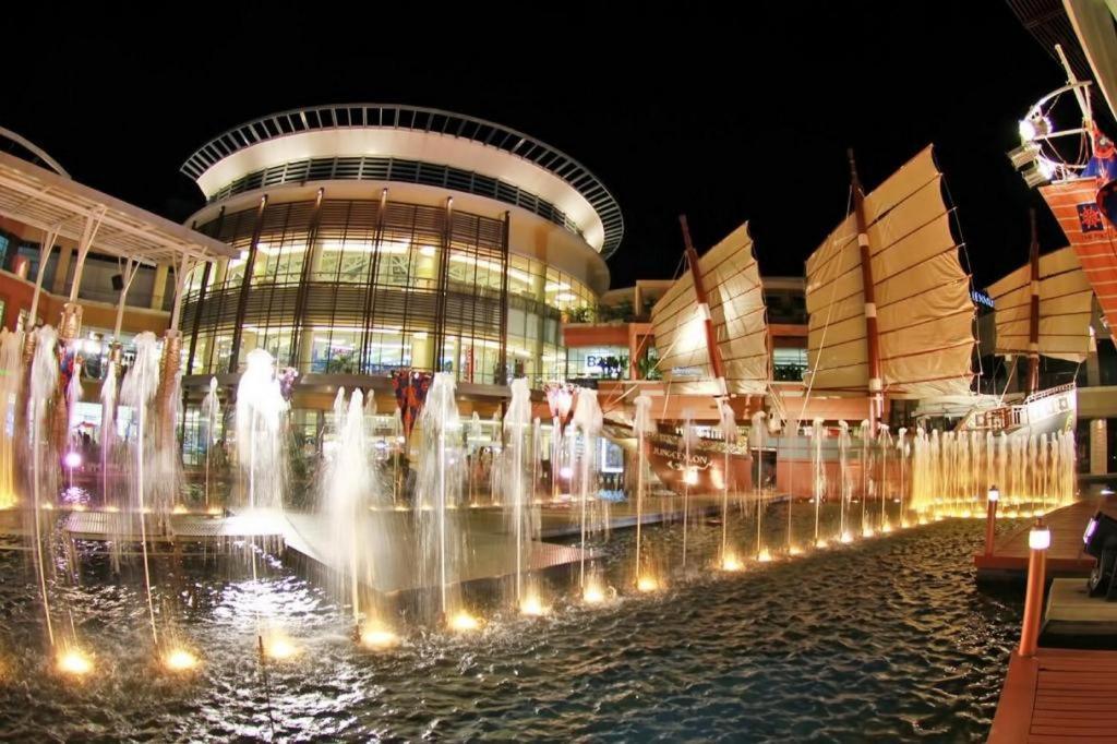 Hotel Oyo 343 Wanna Marine Patong Exterior foto