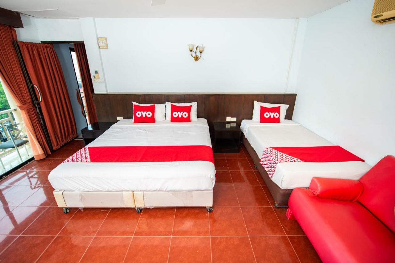 Hotel Oyo 343 Wanna Marine Patong Exterior foto