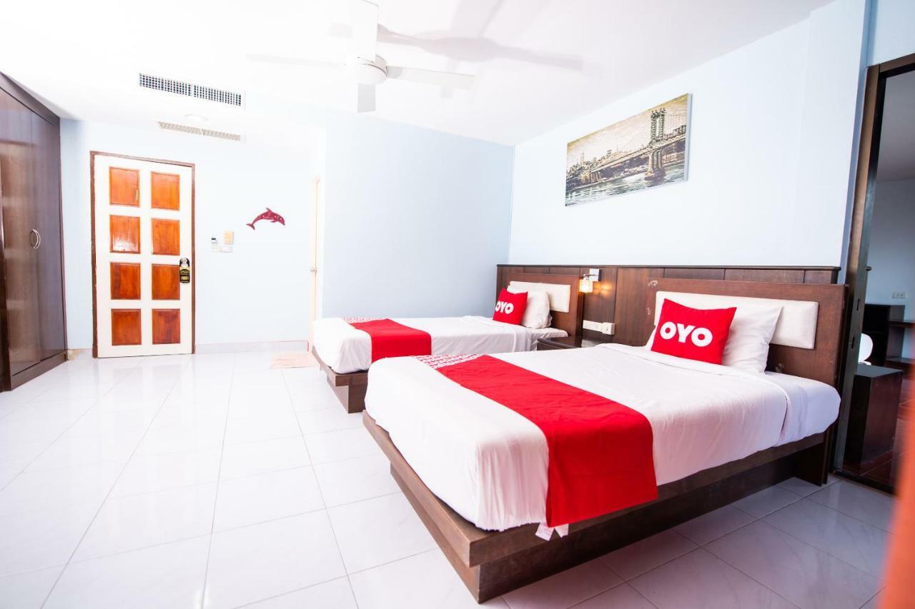 Hotel Oyo 343 Wanna Marine Patong Exterior foto